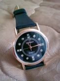 Relogio Quartz Preto feminino